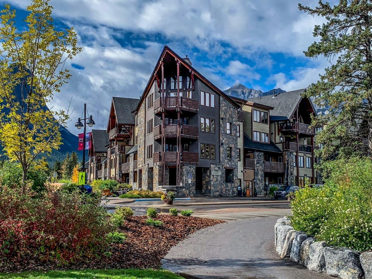 Rundle Cliffs Lodge By Spring Creek Vacations Canmore Exterior photo